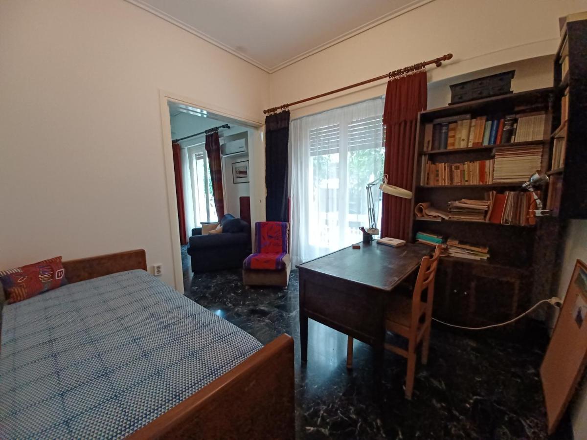 Charming Apartment In The Neighborhood Of Pangrati Athen Eksteriør bilde